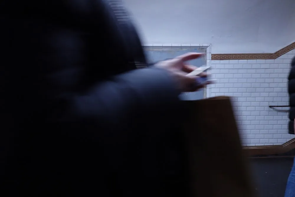 Bodies thrown in front of empty space - 17 © Benoît Labourdette 2023.