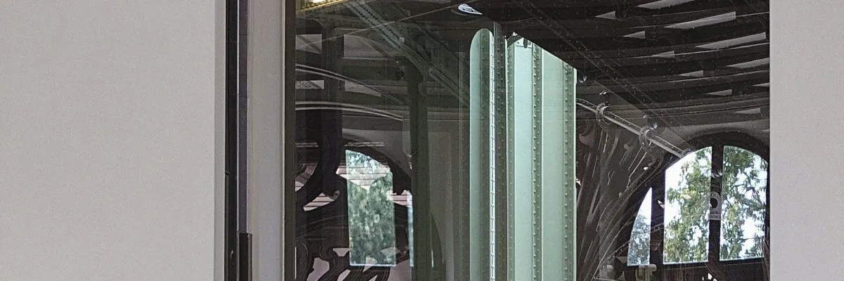 The Reality and Fiction of Images