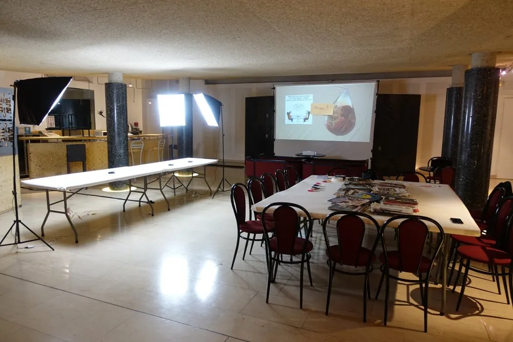 Les Lilas town: day of cut paper films - 1 © Benoît Labourdette 2019.
