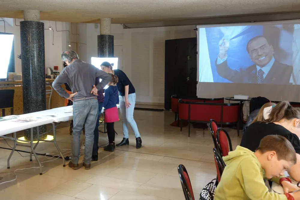 Les Lilas town: day of cut paper films - 8 © Benoît Labourdette 2019.