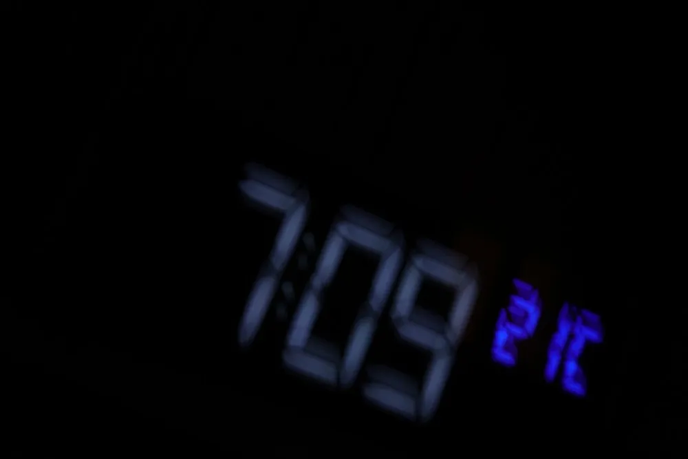Alarm clock - 1 © Benoît Labourdette 2021.