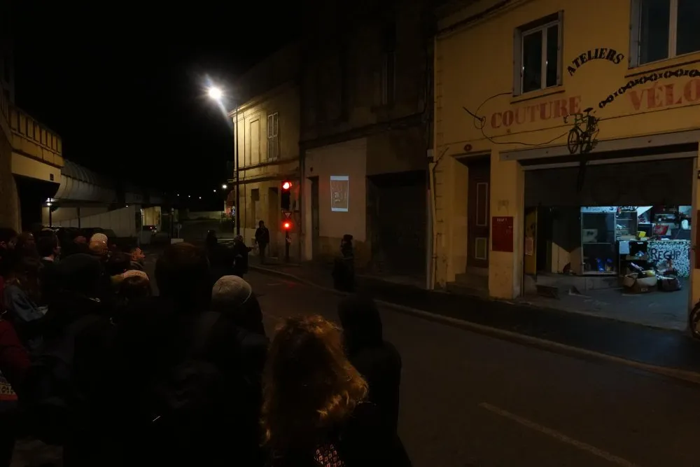 ALCA and FRAC Aquitaine: Encountering audiences and a neighbourhood: co-constructing and experimenting an itinerant screening - 17 © Benoît Labourdette 2020.