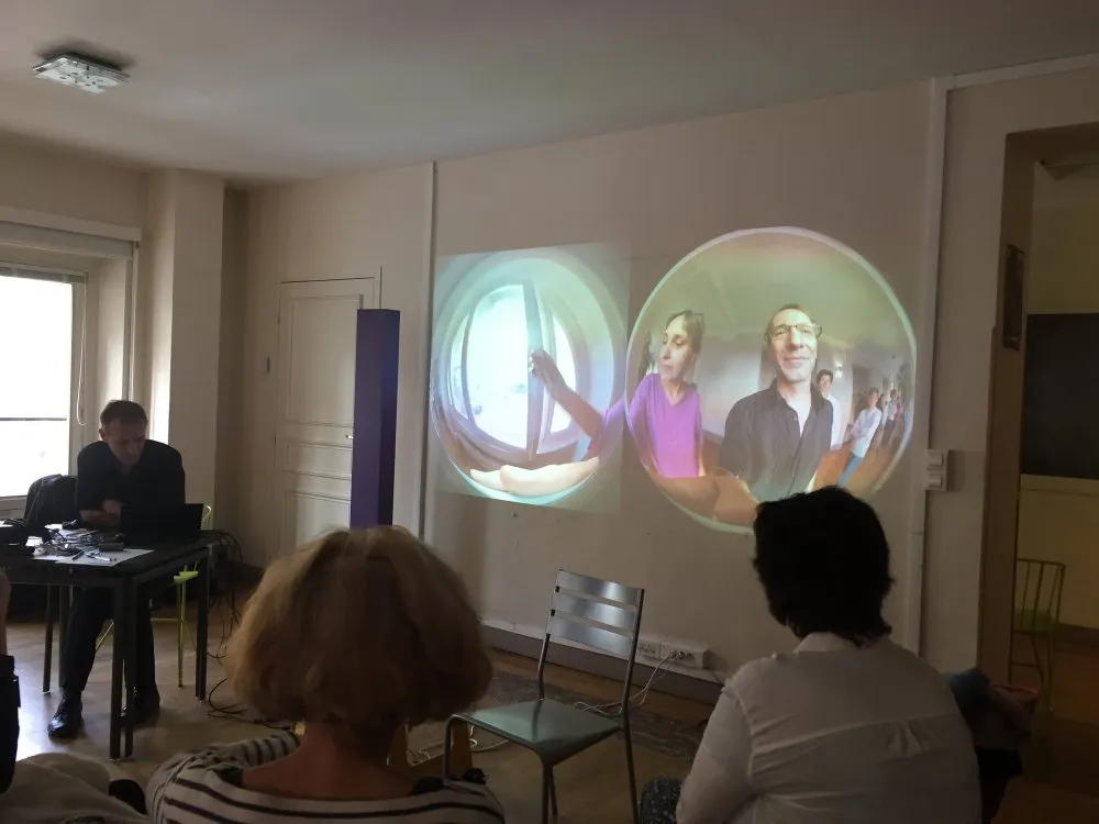 Festival Numok : atelier « Créons à 360° » (bibliothèques de la Ville de Paris) - 7 © Benoît Labourdette 2018.