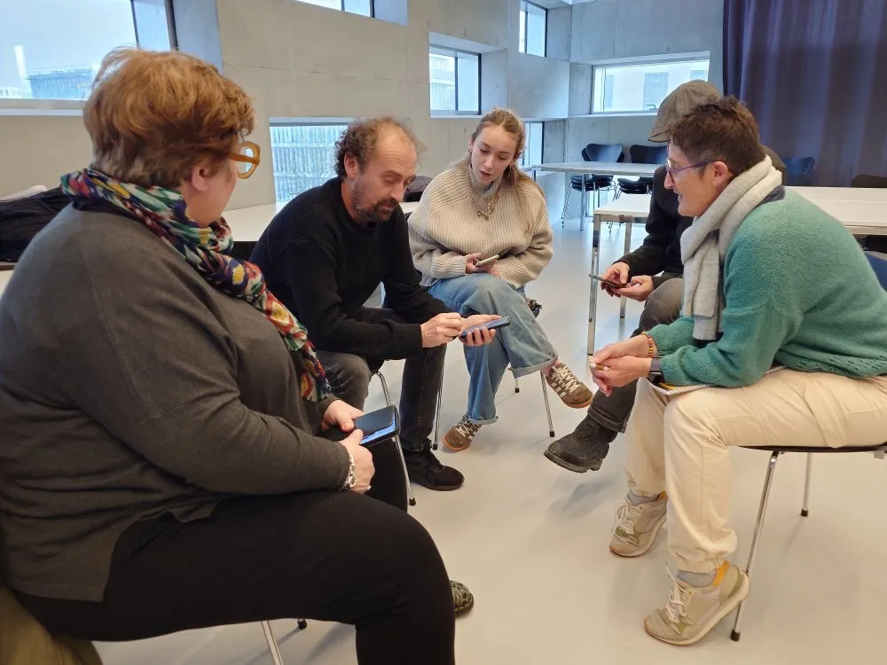 Éducation aux images et citoyenneté : quand les professionnels de la jeunesse repensent leurs pratiques - 14 © Benoît Labourdette 2025.