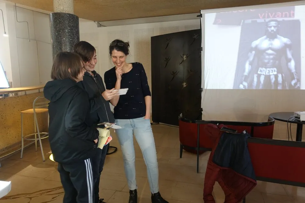 Les Lilas town: day of cut paper films - 3 © Benoît Labourdette 2019.