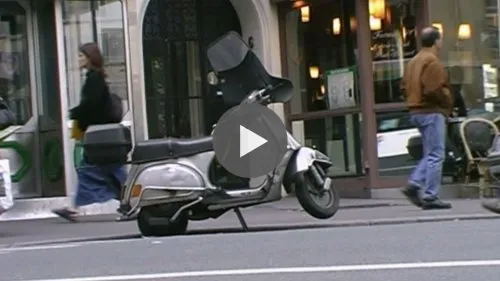 J'ai garé mon scooter