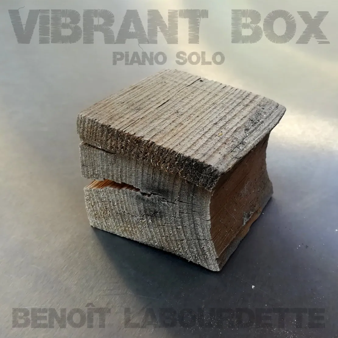Vibrant Box (2021). © Benoît Labourdette.