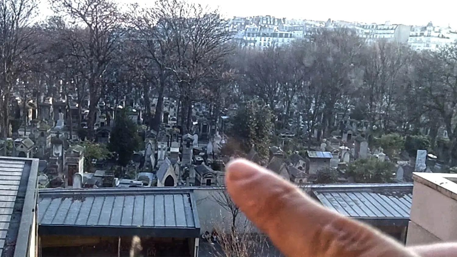 Cemetery © Benoît Labourdette.