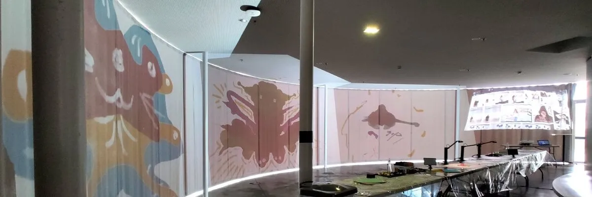Visio-corporal metamorphoses: participatory artistic action at Louvre Lens
