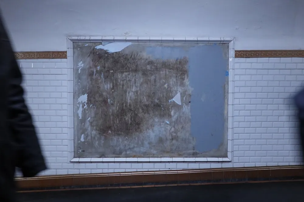 Bodies thrown in front of empty space - 66 © Benoît Labourdette 2023.