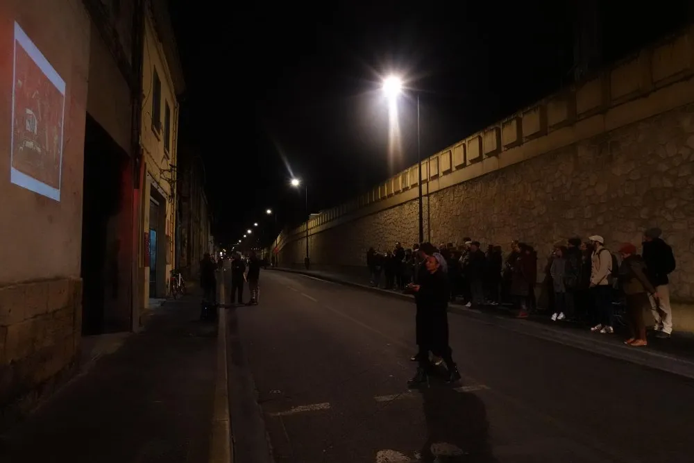 ALCA and FRAC Aquitaine: Encountering audiences and a neighbourhood: co-constructing and experimenting an itinerant screening - 16 © Benoît Labourdette 2020.
