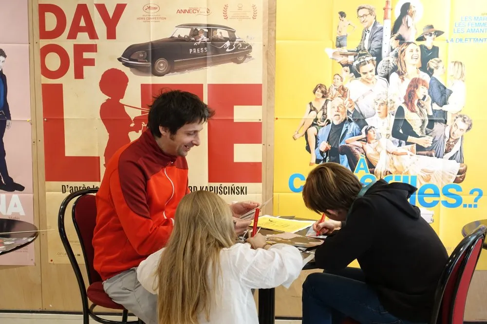 Les Lilas town: day of cut paper films - 17 © Benoît Labourdette 2019.