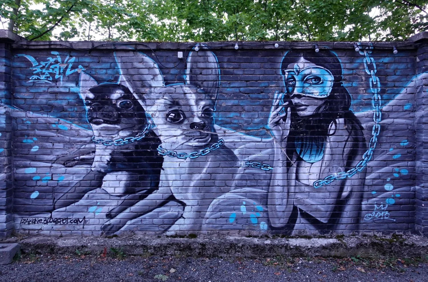 Dog © Benoît Labourdette.