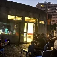 Projection de nuit dans le quartier Fontbarlettes (Valence)