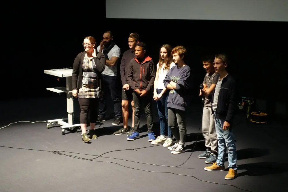 Rencontres régionales Passeurs d'images Rhône Alpes : réalisation d'un film collectif à 80 personnes - 2 © Benoît Labourdette 2017.
