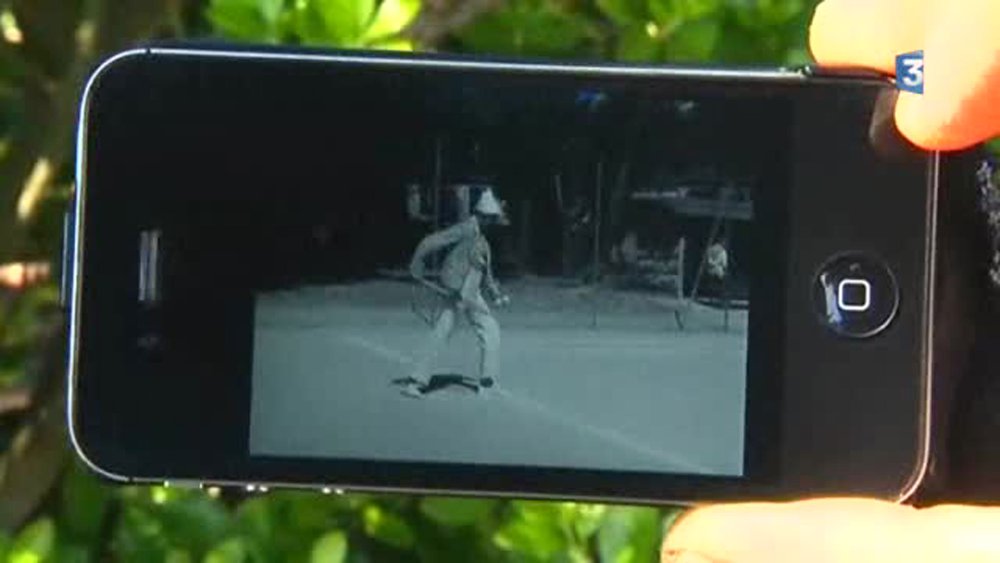 #_article:Reportage France 3 Flashcodes « Les vacances de M. Hulot ». © Benoît Labourdette.
